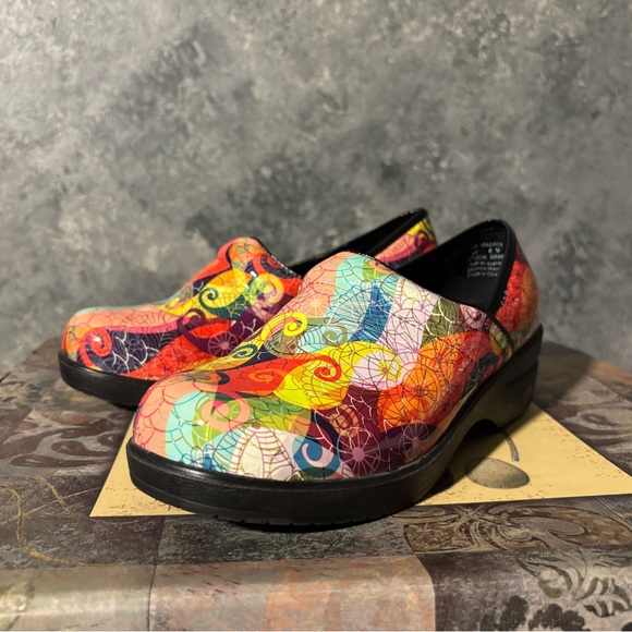 Savvy Shoes - Savvy Brandy Nursing Shoe - Nautilus